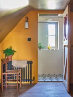 Dutch Orange W76 Flur